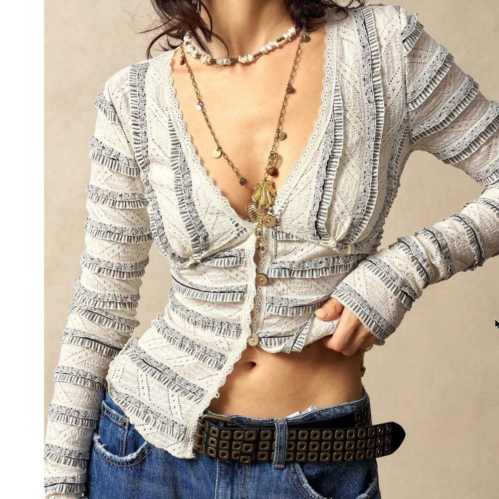Boho Color Block Lace Button Down Fitted Long Sleeve Top - Picture 1 of 6